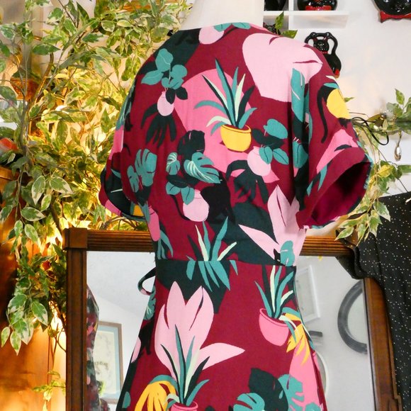 Emily and Fin 1950's Style House Plant & Hidden Cat Wrap Day Dress Sz XS - Picture 10 of 13